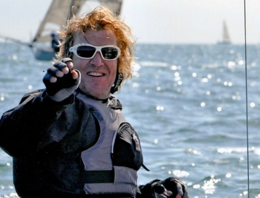 Daryl Geary Sailor. Daryl has been crewing on boats regularly since 2000 and now he races his own dinghy. He has crewed on many different types of boats including; yachts, sports boats, cateramans and dinghies.